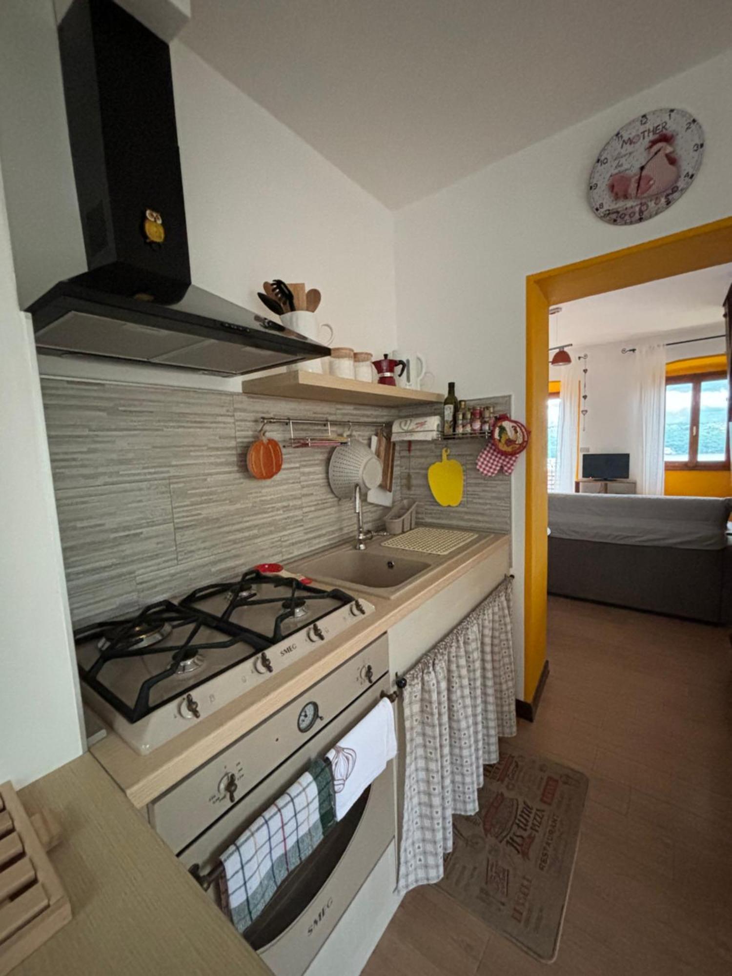 Casa Zoe Apartment Ameno Exterior photo
